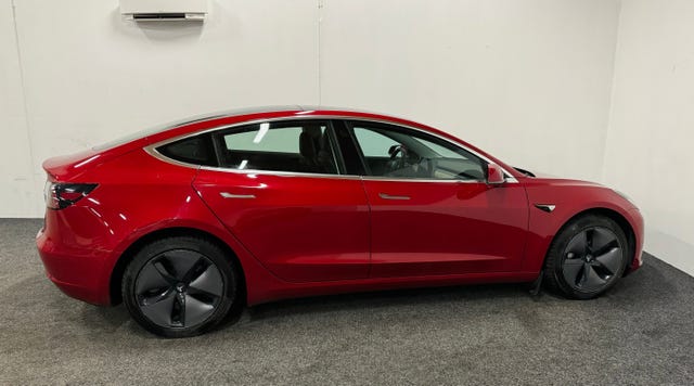 2019 TESLA MODEL 3 - 9