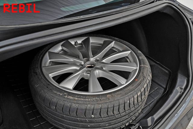 2019 TESLA MODEL 3 - 28