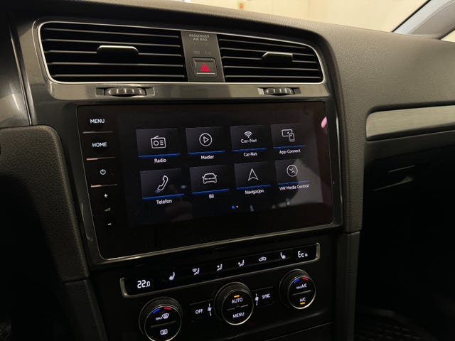 2018 VOLKSWAGEN GOLF - 14