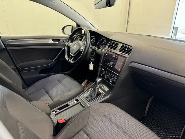 2018 VOLKSWAGEN GOLF - 7