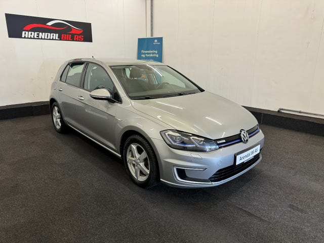 WVWZZZAUZJ8900582 2018 VOLKSWAGEN GOLF-3