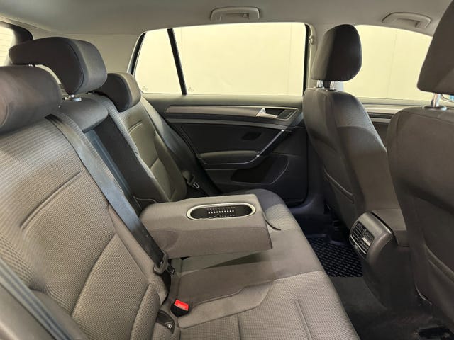 2018 VOLKSWAGEN GOLF - 9