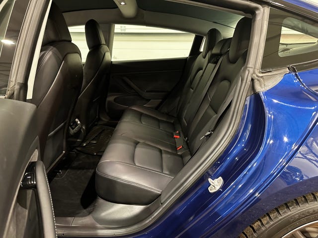 2019 TESLA MODEL 3 - 11