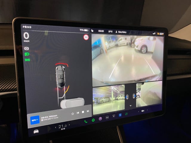 2019 TESLA MODEL 3 - 18