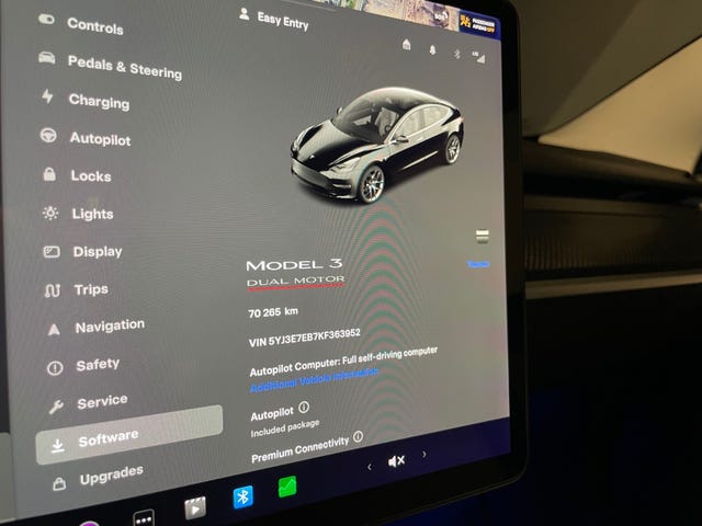 2019 TESLA MODEL 3 - 16
