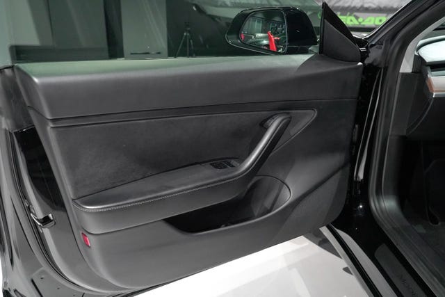 2021 TESLA MODEL 3 - 21