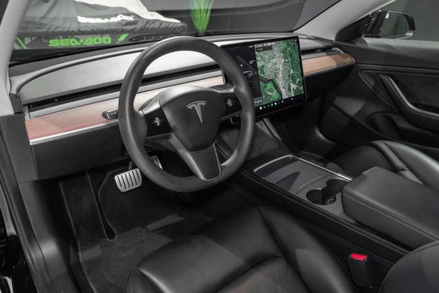 2021 TESLA MODEL 3 - 30