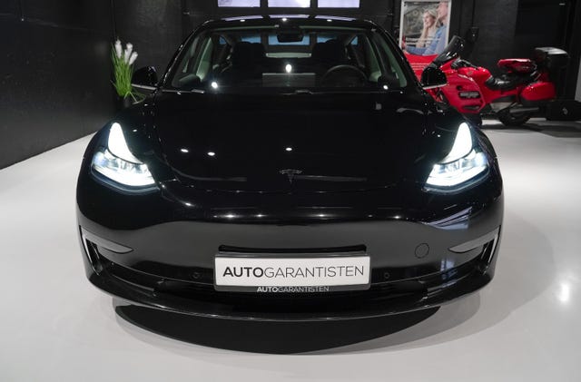 2021 TESLA MODEL 3 - 15