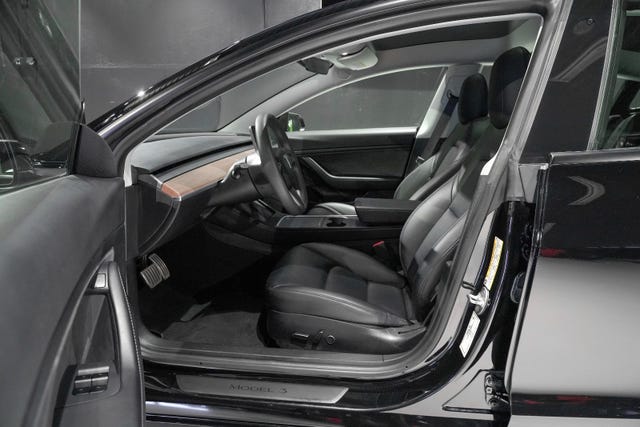 2021 TESLA MODEL 3 - 23