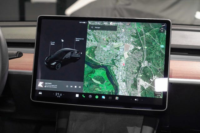 2021 TESLA MODEL 3 - 35