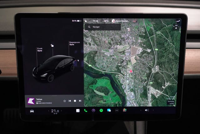 2021 TESLA MODEL 3 - 39