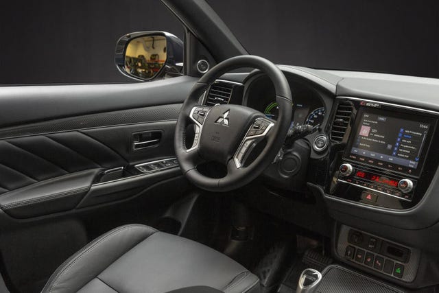 2020 MITSUBISHI OUTLANDER - 12