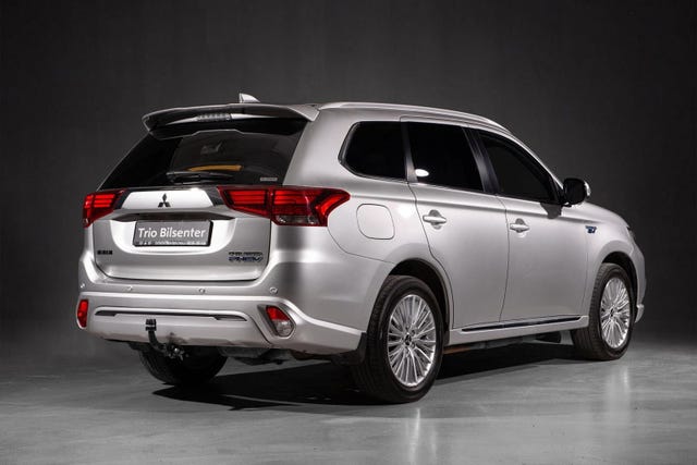 JMBXDGG3WLZ028840 2020 MITSUBISHI OUTLANDER-2