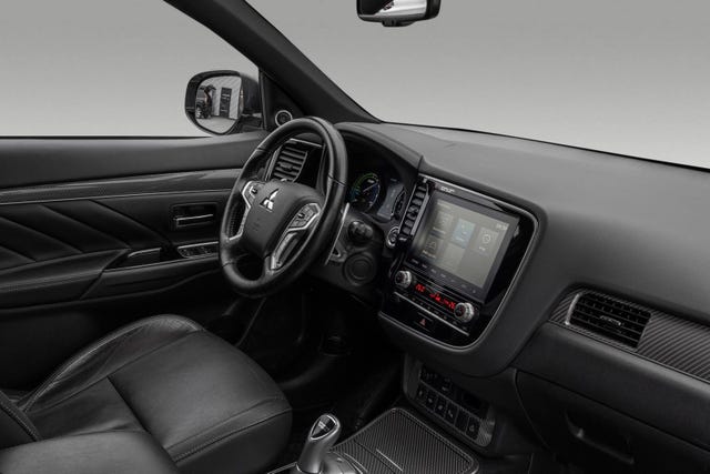 2020 MITSUBISHI OUTLANDER - 25