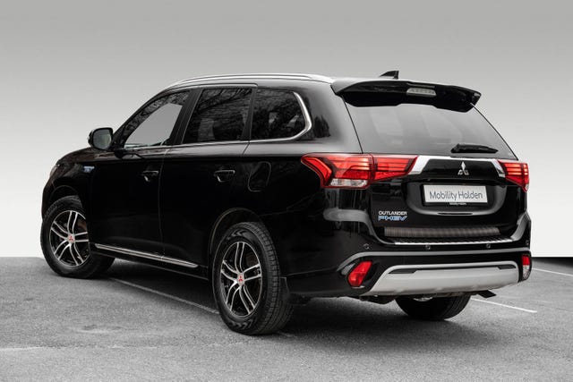 JMBXDGG3WLZ014875 2020 MITSUBISHI OUTLANDER-1
