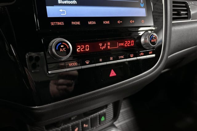 2020 MITSUBISHI OUTLANDER - 16