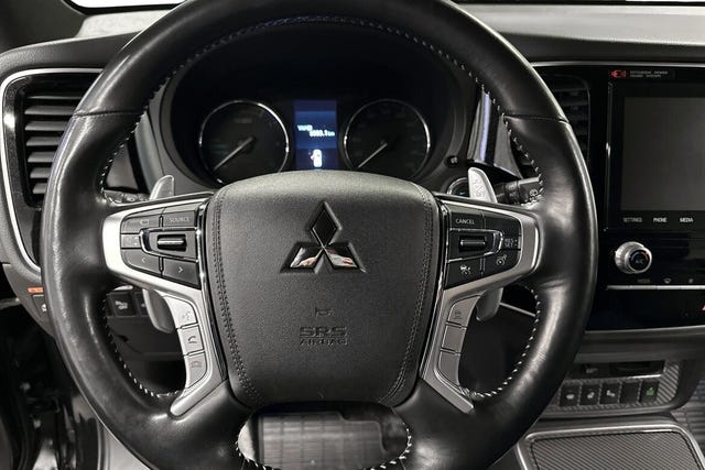 2020 MITSUBISHI OUTLANDER - 9