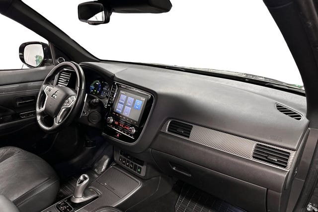 2020 MITSUBISHI OUTLANDER - 11