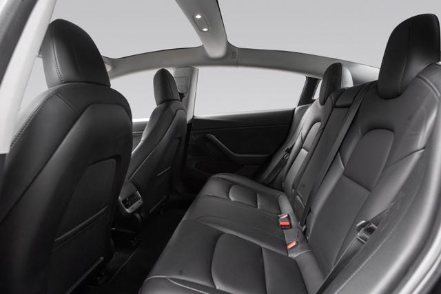 2019 TESLA MODEL 3 - 29