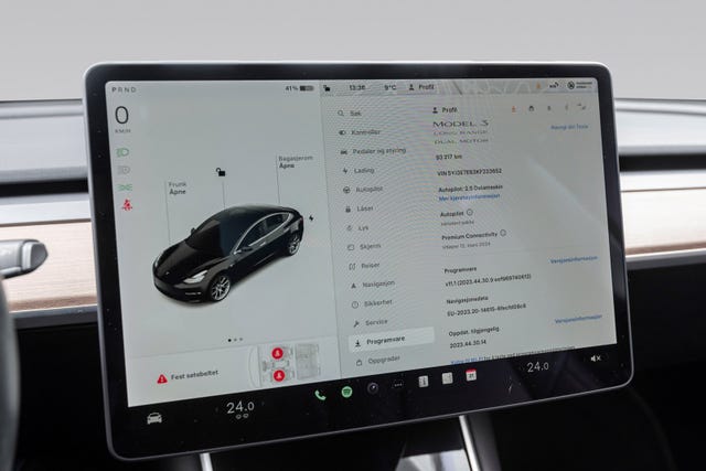 2019 TESLA MODEL 3 - 24