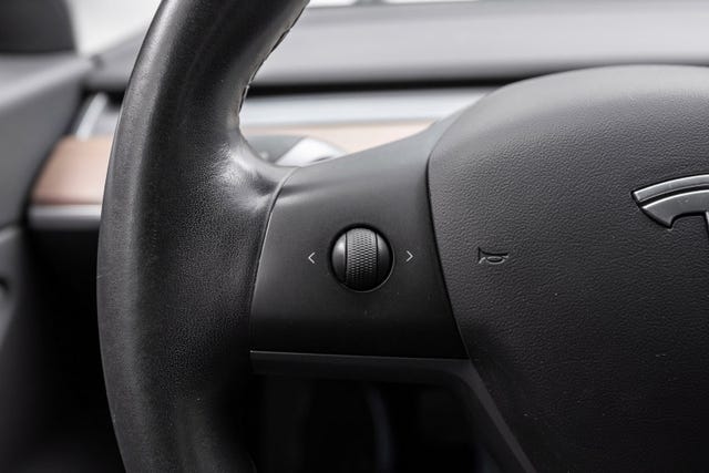 2019 TESLA MODEL 3 - 17