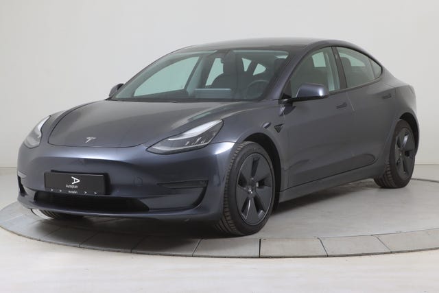 5YJ3E7EB1MF818832 2021 TESLA MODEL 3-1