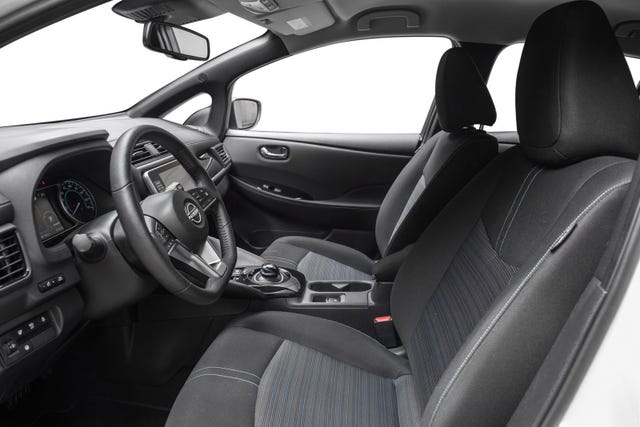 2022 NISSAN LEAF - 10