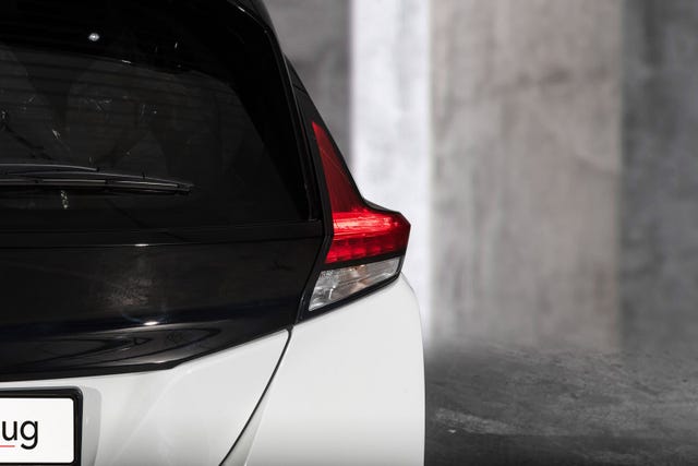 2022 NISSAN LEAF - 7
