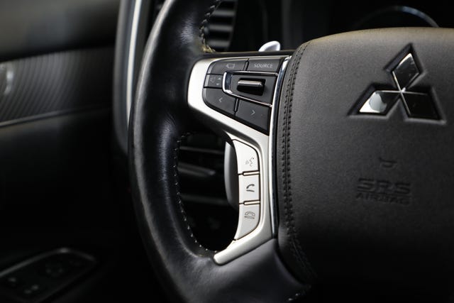 2020 MITSUBISHI OUTLANDER - 15
