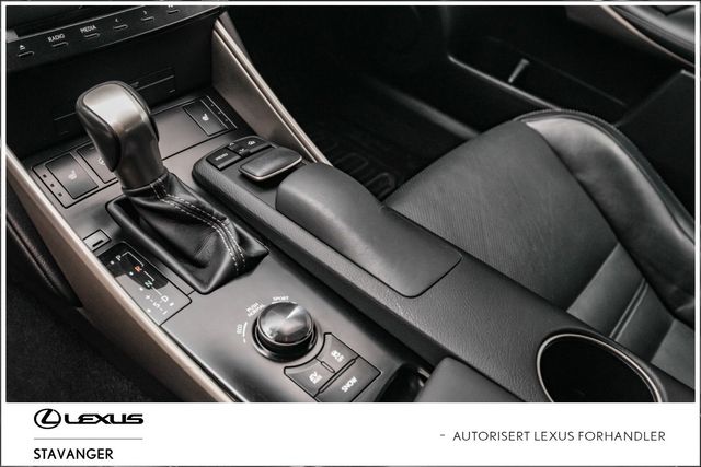 2014 LEXUS IS - 22