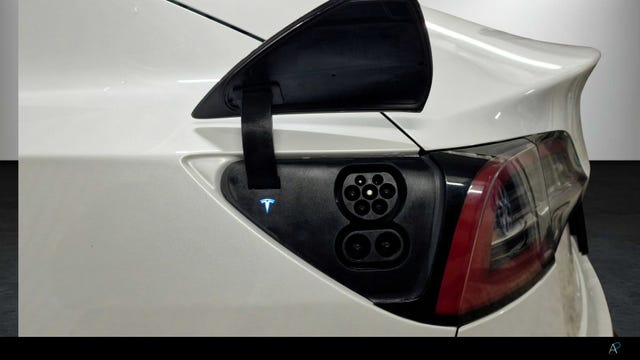 2021 TESLA MODEL 3 - 29