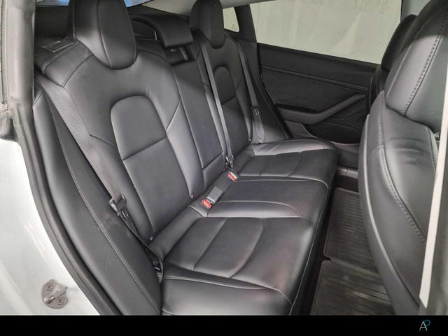2021 TESLA MODEL 3 - 9