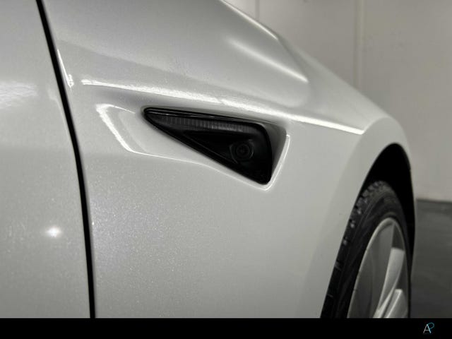 2021 TESLA MODEL 3 - 33