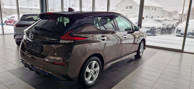 SJNFAAZE1U0123181 2021 NISSAN LEAF-4