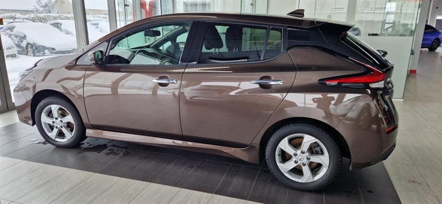 SJNFAAZE1U0123181 2021 NISSAN LEAF-1