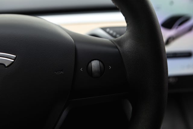 2021 TESLA MODEL 3 - 16