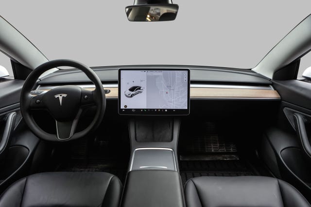 2021 TESLA MODEL 3 - 13