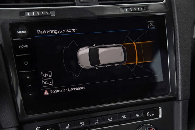 2018 VOLKSWAGEN GOLF - 16