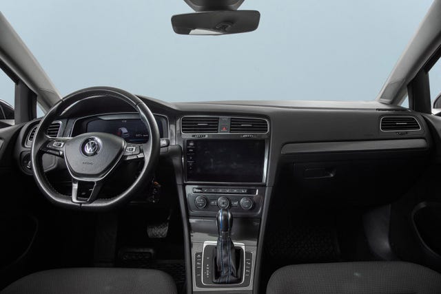 2018 VOLKSWAGEN GOLF - 22