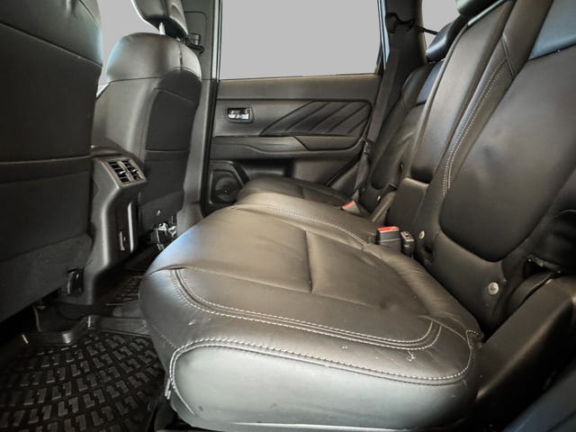 2020 MITSUBISHI OUTLANDER - 19
