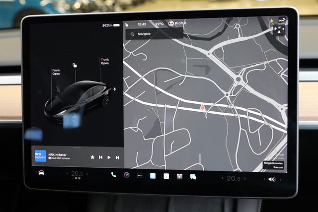 2021 TESLA MODEL 3 - 19