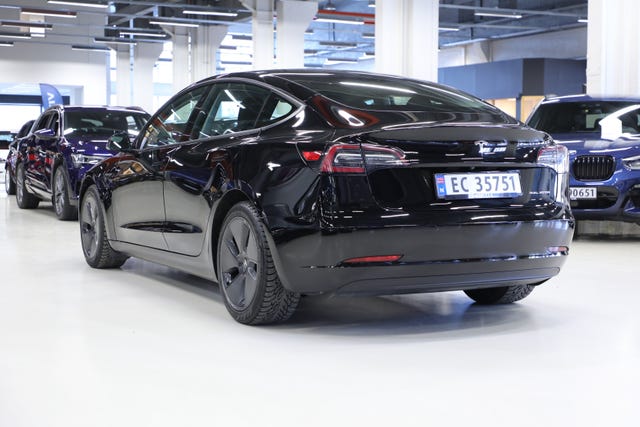 5YJ3E7EB4MF897350 2021 TESLA MODEL 3-4