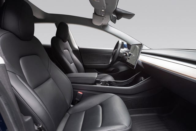 2019 TESLA MODEL 3 - 32