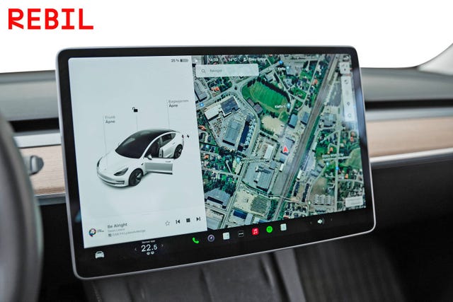2021 TESLA MODEL 3 - 23