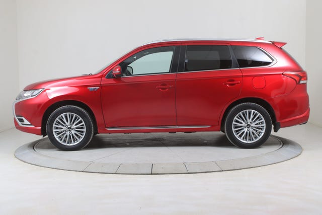 JMBXDGG3WLZ022308 2020 MITSUBISHI OUTLANDER-2