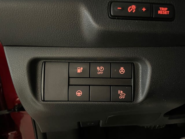 2018 NISSAN LEAF - 14