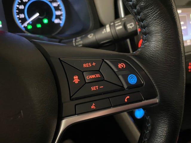2018 NISSAN LEAF - 17