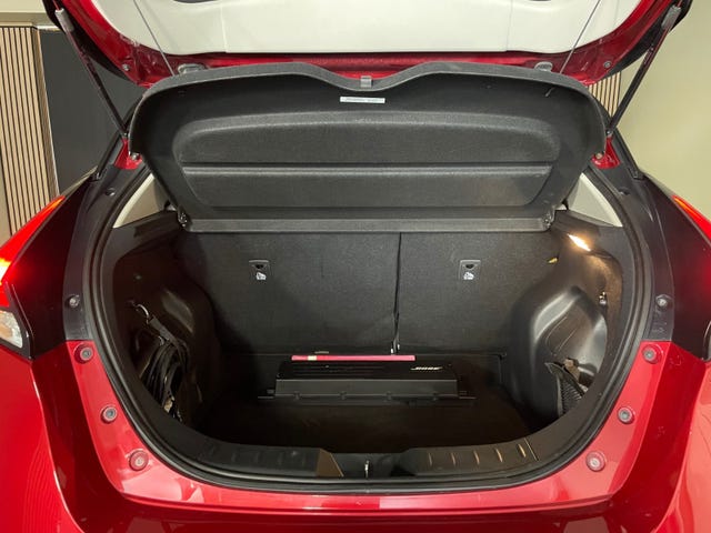 2018 NISSAN LEAF - 39