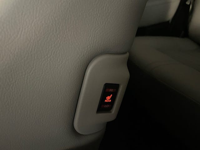 2018 NISSAN LEAF - 34
