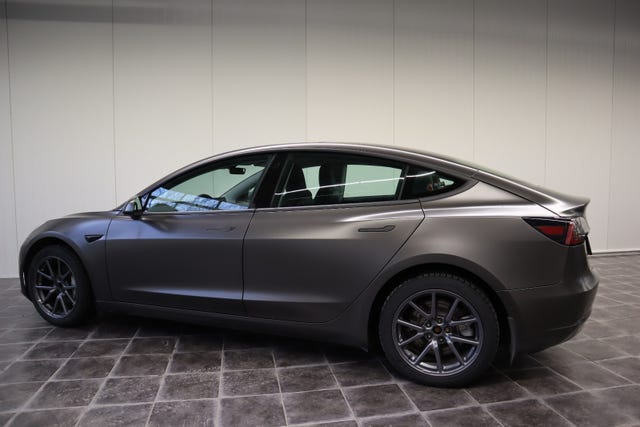 2019 TESLA MODEL 3 - 10